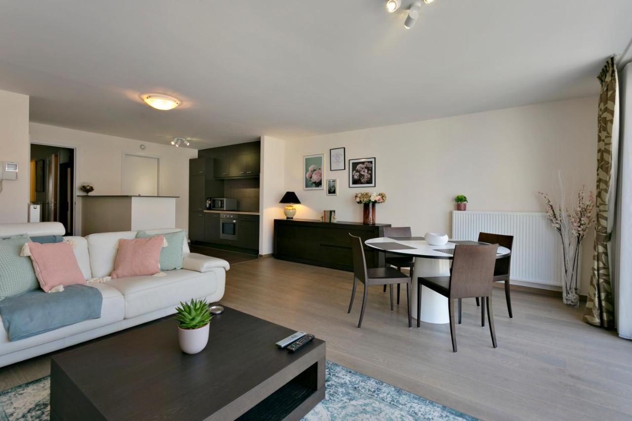 Lichtrijk Appartement Oostende Bagian luar foto
