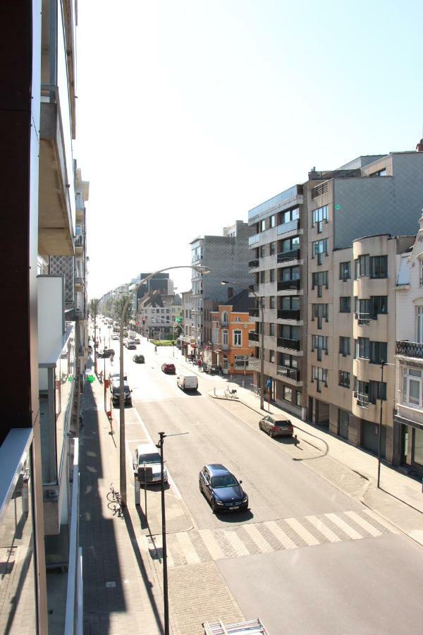 Lichtrijk Appartement Oostende Bagian luar foto